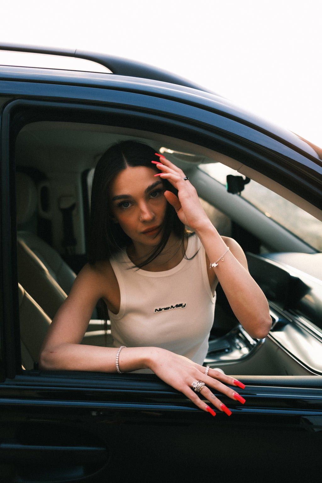 BIAŁY TANK TOP