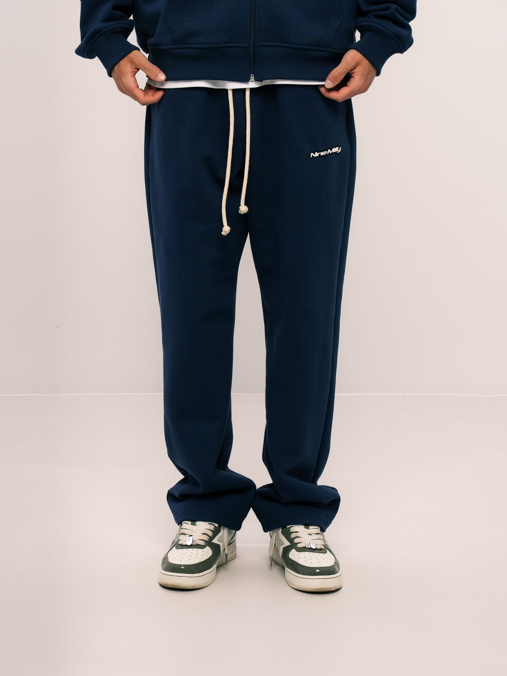 GRANATOWE SPODNIE BASIC