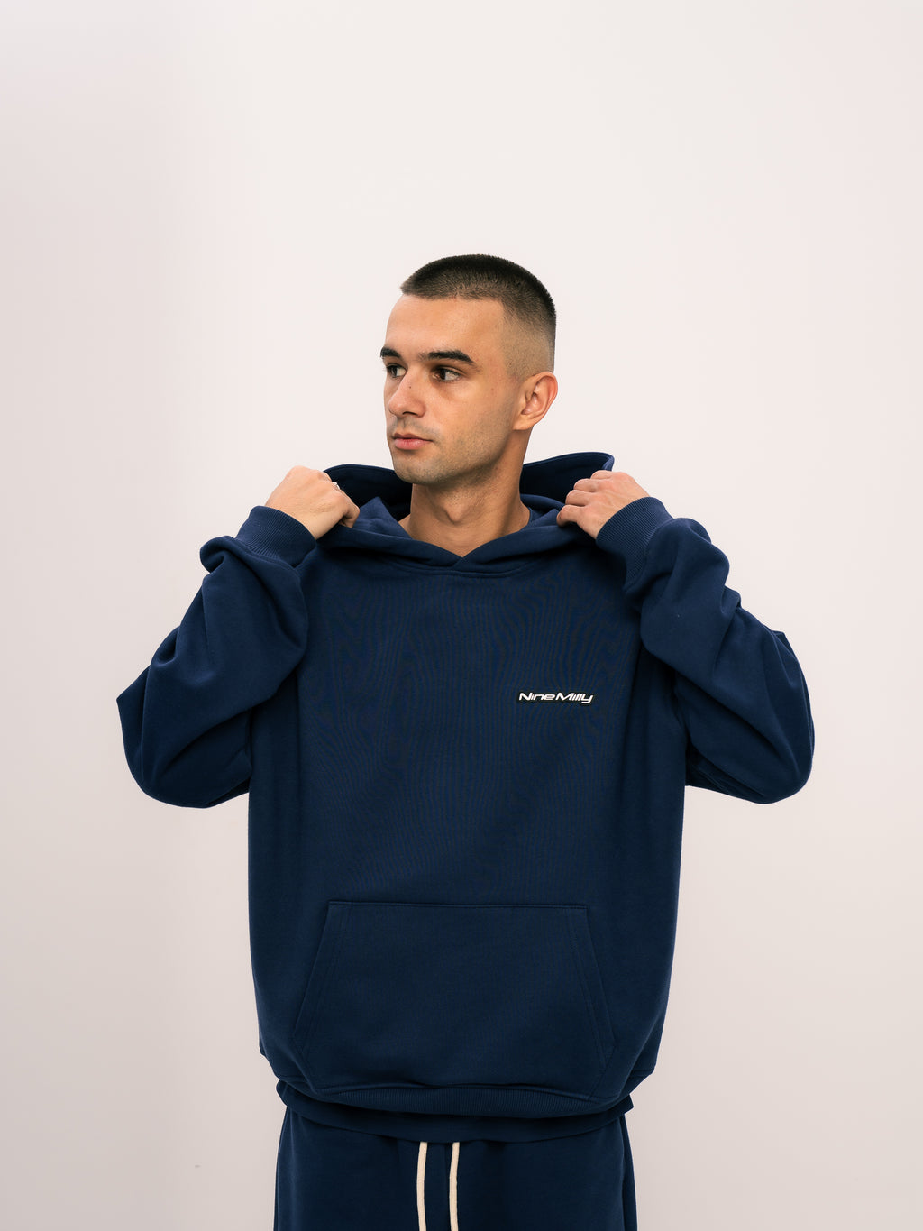 GRANATOWA BLUZA BASIC